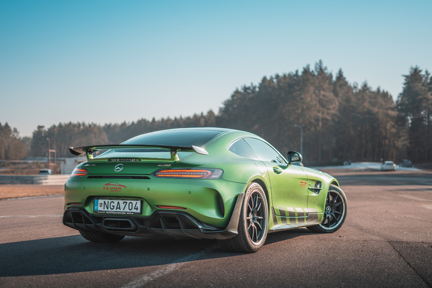 Mercedes Benz AMG GT R