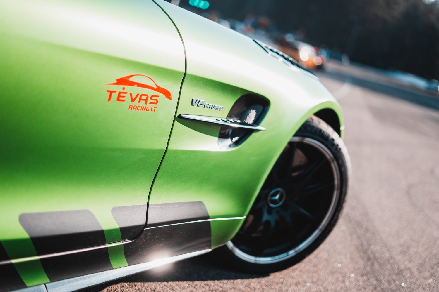 Mercedes Benz AMG GT R